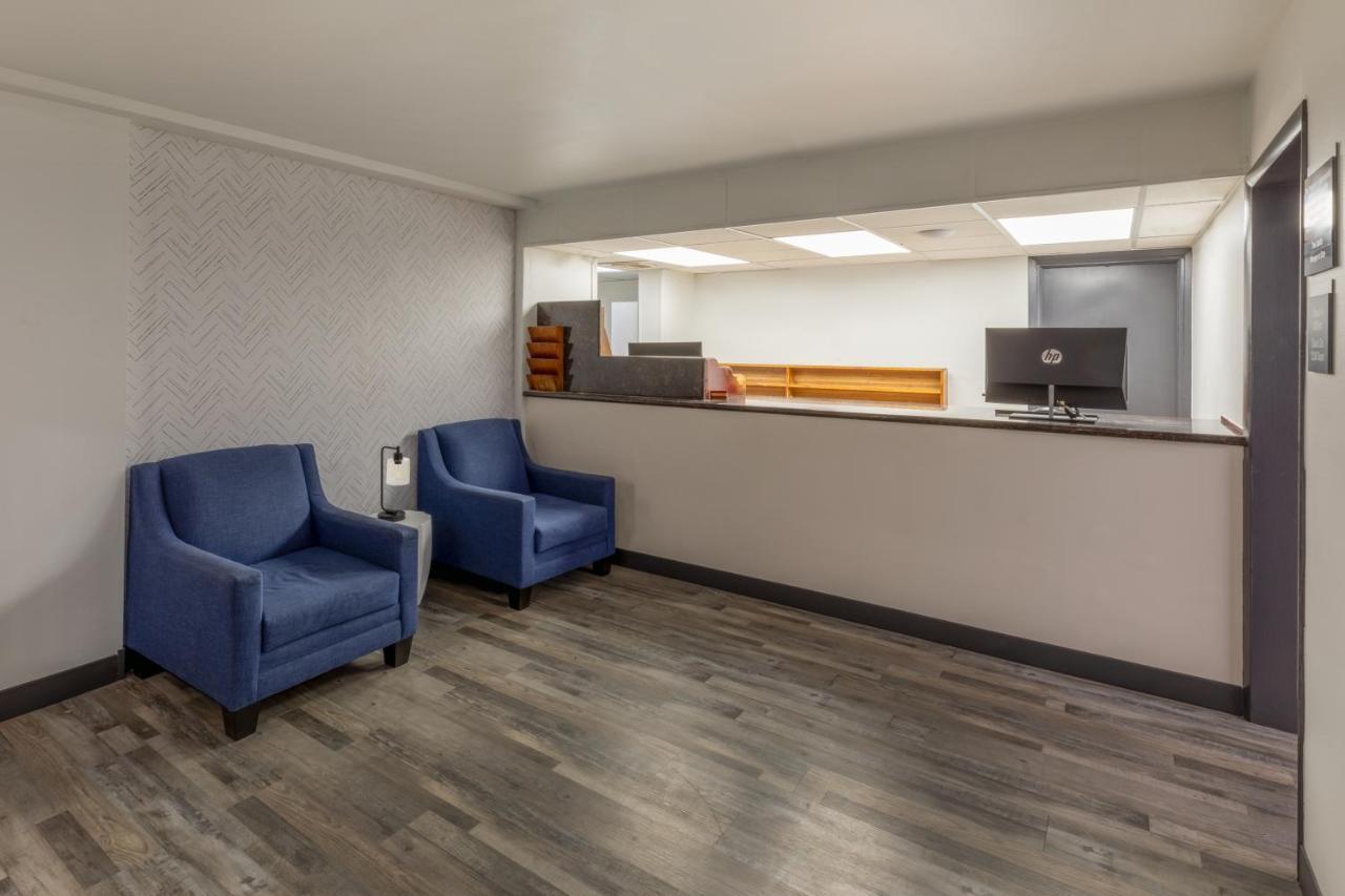 Hotel Baymont By Wyndham Laredo Exteriér fotografie