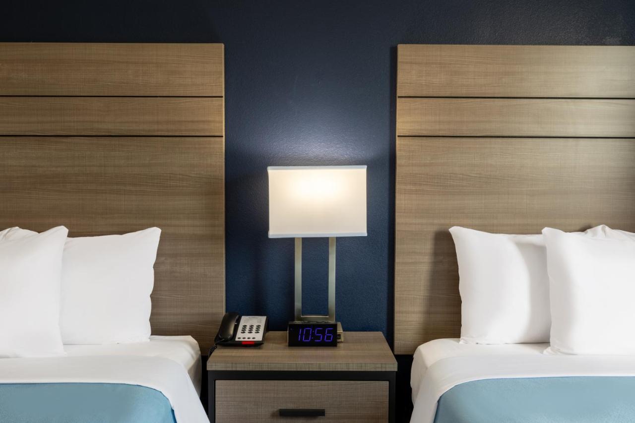 Hotel Baymont By Wyndham Laredo Exteriér fotografie