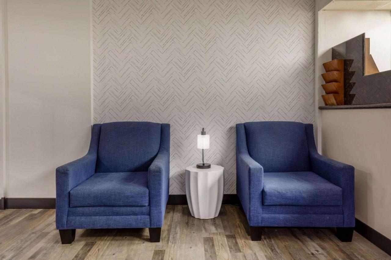 Hotel Baymont By Wyndham Laredo Exteriér fotografie